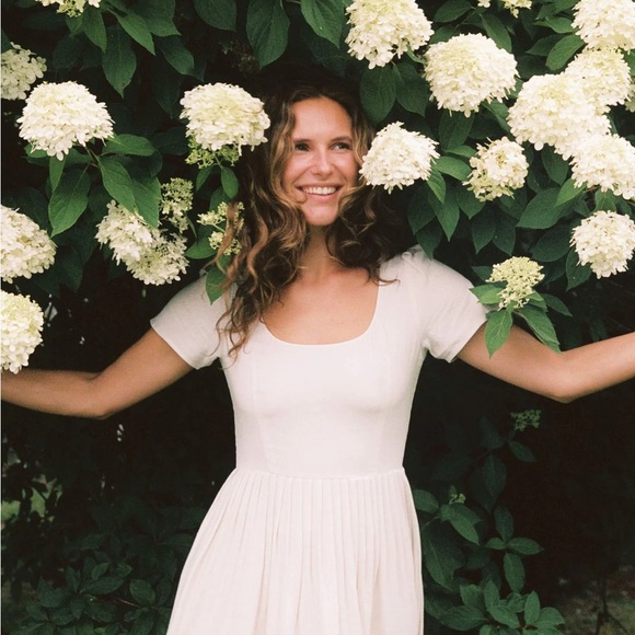 NWT Christy Dawn Scarlet dress in egg shell - Picture 2 of 7